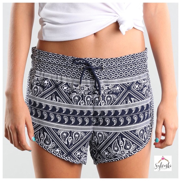Rusty Pants - 🔥RUSTY BAND WALK SHORT. NWT